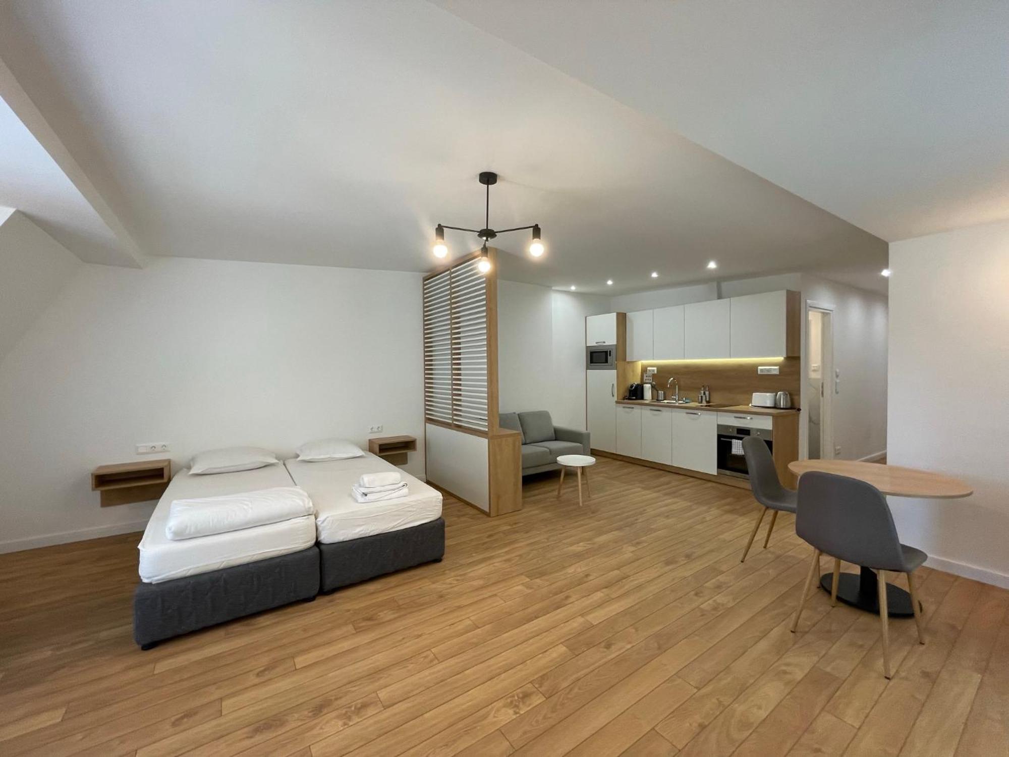 Prime At 92 Antim I Street *