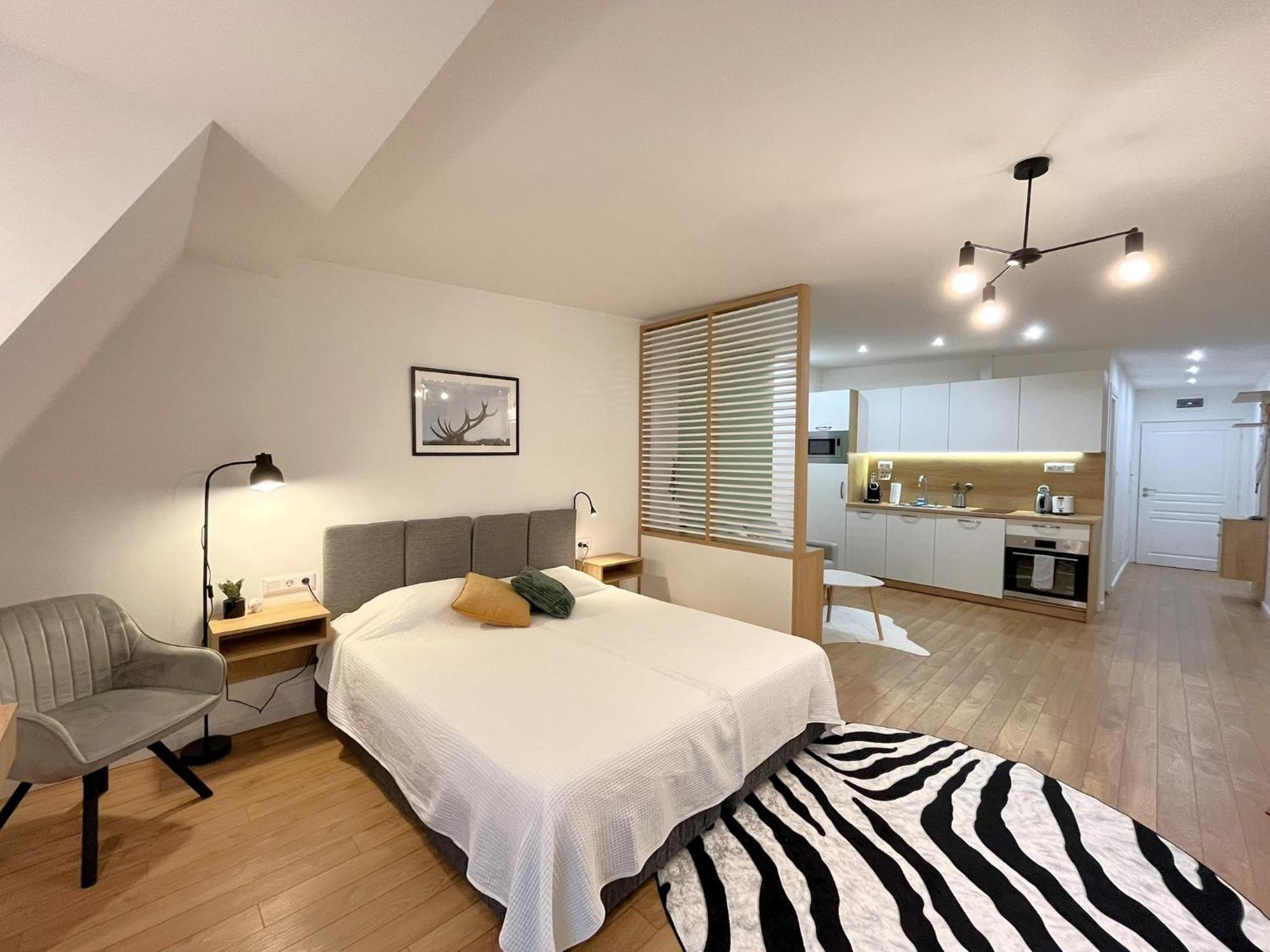 Prime At 92 Antim I Street Aparthotel